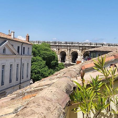 La Dolce Vita Nimoise Terrasse 100 M Des Arenes ニーム エクステリア 写真